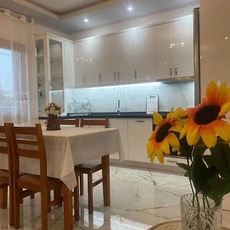 Villa Romeo Ofrinion